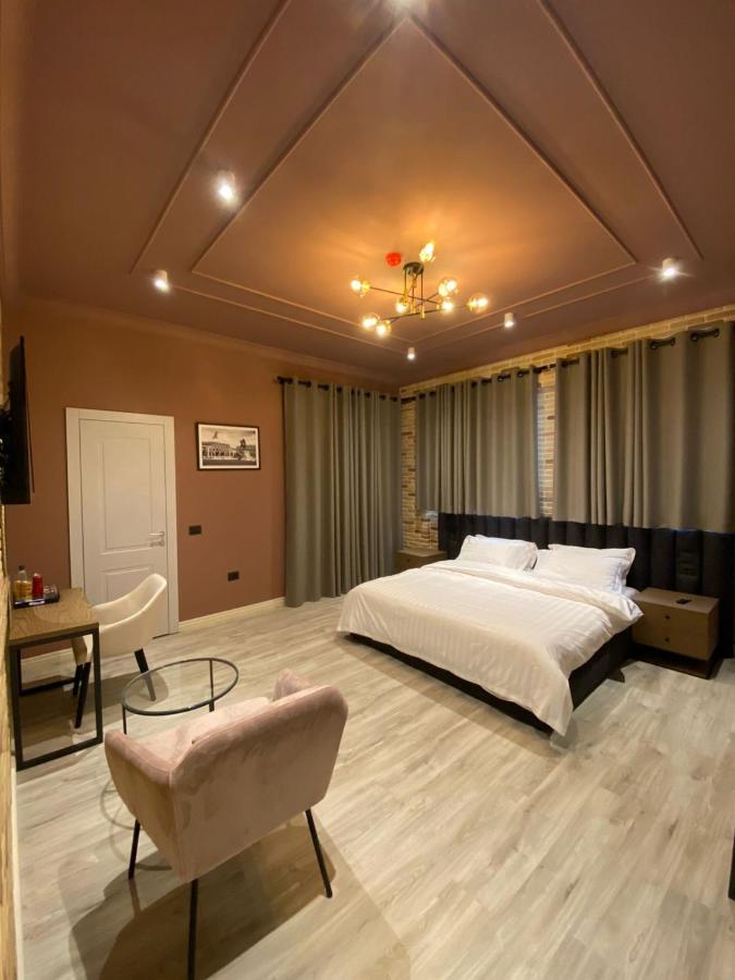 Ardenica Boutique Hotel Lushnje Ngoại thất bức ảnh